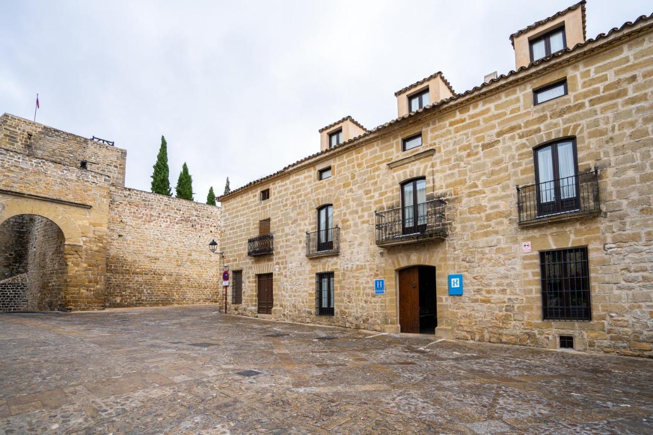 Yit La Casona Del Arco Hotel Baeza Buitenkant foto
