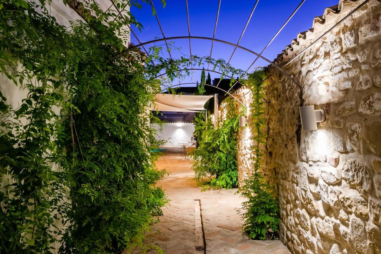 Yit La Casona Del Arco Hotel Baeza Buitenkant foto